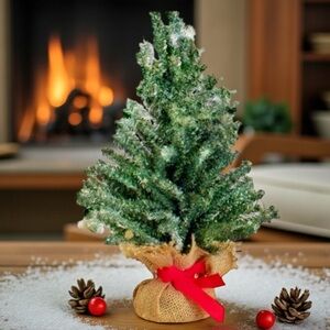 NWT Green /light snowArtificial  Tree with Burlap w red ribbon.